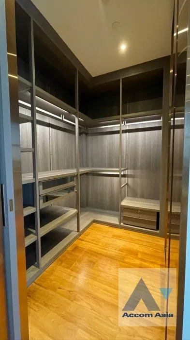 picture 🔼🔽 AccomA 📩  2 BR Condominium @Sindhorn Tonson (AA32220) - 20/20