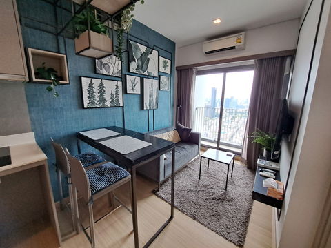 15,000 baht/month 1/1 bed Whizdom Connect ukhumvit 101 BTS Punnawithi 