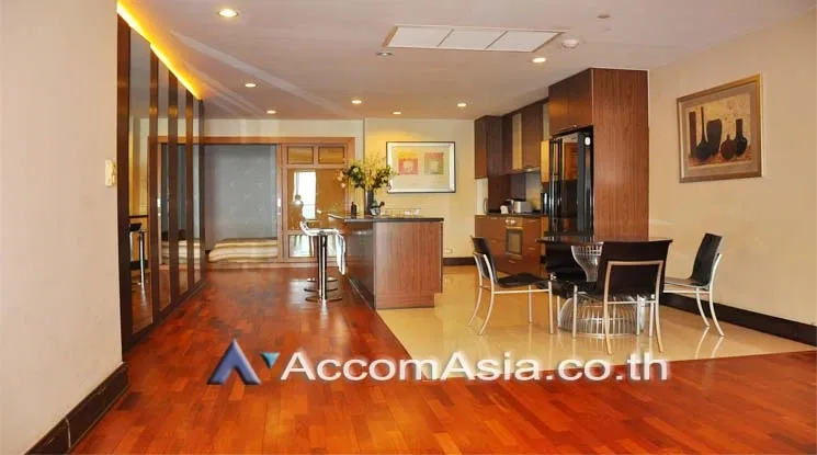 รูป 🔼🔽 AccomA 📩 : Bright apartment with full height glass and privacy (AA12038) - รูปที่ 4/10