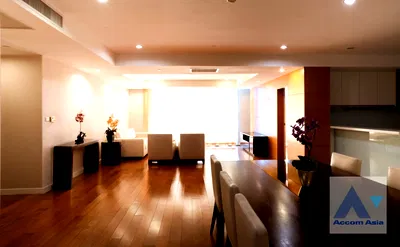 Condos for rent Pathum Wan : 🔼🔽 AccomA 📩  3 BR Condominium @Chamchuri Square Residence (AA41584)