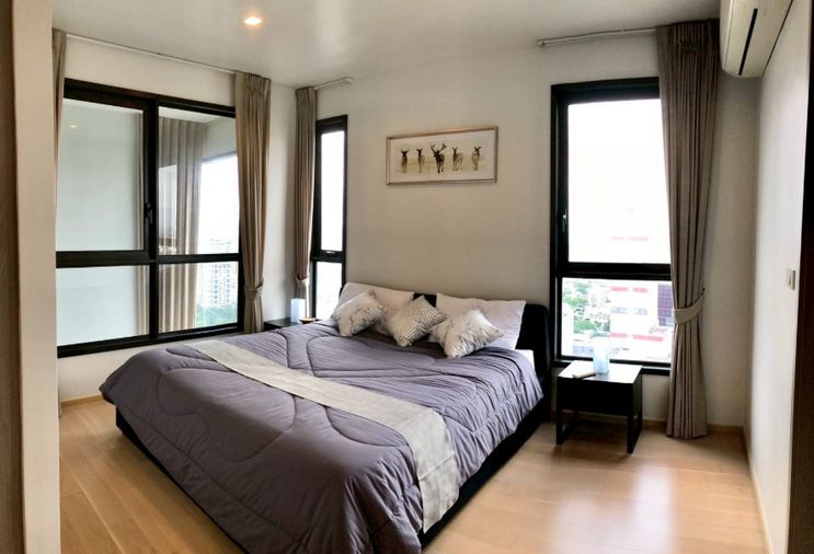 Duplex Conner Unit 2B2B ชั้นสูง30+ วิวไม่บล็อค 84.5 ตร.ม. เฟอร์ครบ พร้อมเข้าอยู่ 