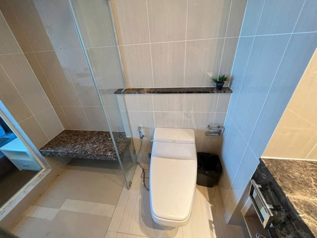 รูป คอนโดสุดหรูติดหาดวงศ์อมาตย์ เดอะปาล์ม คอนโดติดชายหาดไม่มีถนนคั่นกลาง โควต้าต่างชาติ วิวทะเล - รูปที่ 9/9