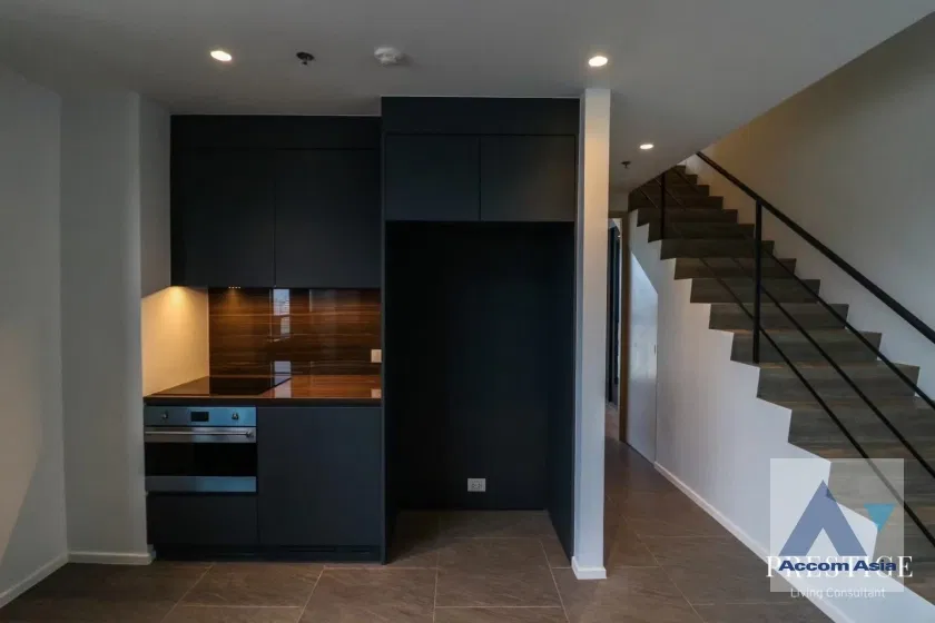 picture 🔼🔽 AccomA 📩 Duplex Condo 2 BR Condominium @The Lofts Silom (AA42045) - 8/20