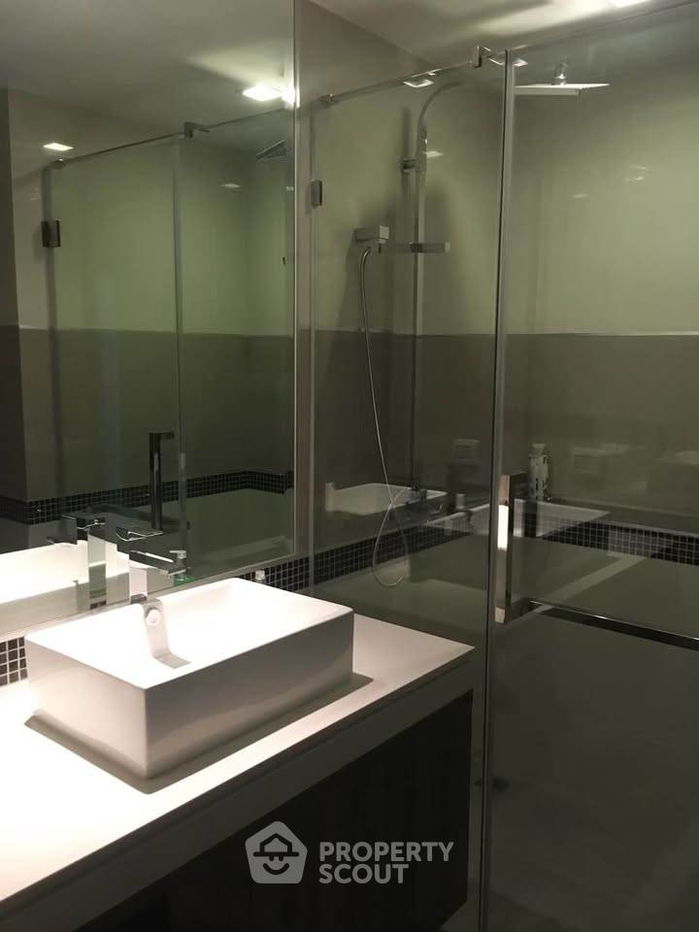 picture Studio Condo at Wongamat Tower Condominium close to Sanctuary of Truth (ID 2330897) - 8/13