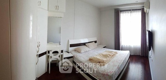 รูปภาพ 15th-Floor 2-BR At Circle Condominium Near MRT Phetchaburi (ID 767989)