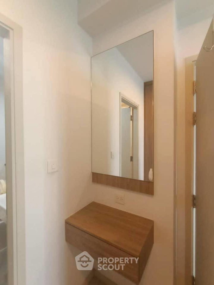 picture Great Value 1-BR At The Gallery Bearing Near BTS Bearing (ID 754273) - 2/9