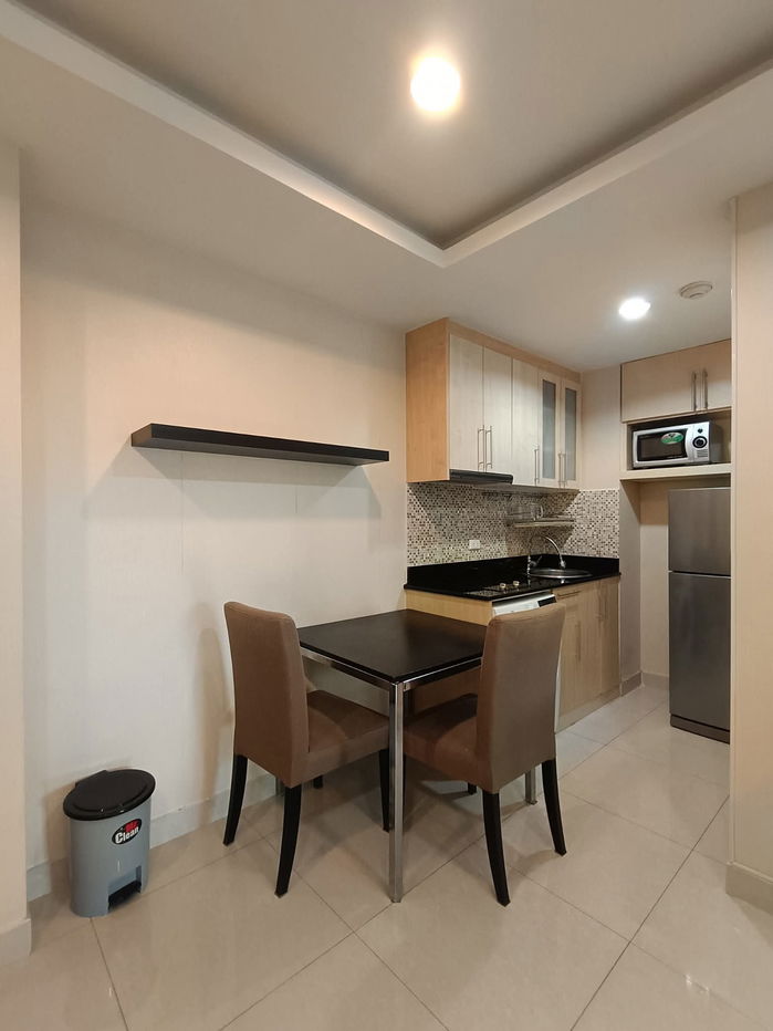 picture Address Sukhumvit 42 just close with bts and nice room with the best facilities  - 5/9