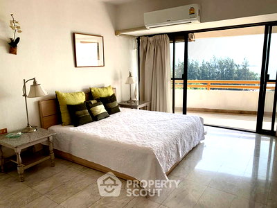 เช่าคอนโด สัตหีบ ชลบุรี : คอนโด 2-ห้องนอน ที่ ซันไชน์ บีช คอนโดเทล ใกล้ เมืองพัทยา (ID 995292)