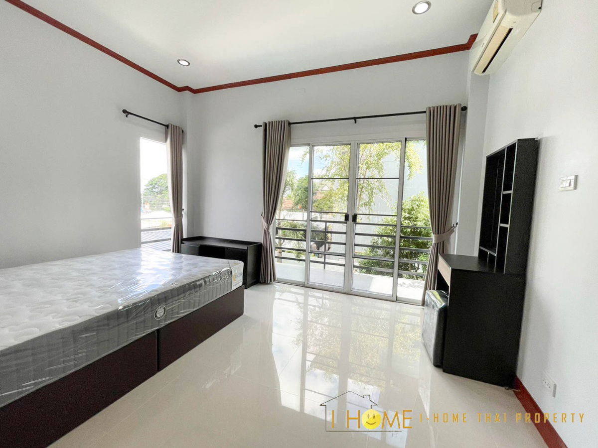 รูป บ้านเดี่ยวสองชั้นพร้อมสระว่ายน้ำส่วนตัว    6ห้องนอน  7ห้องน้ำ   1ห้องครัว  1ห้องรับแขก   - รูปที่ 18/80