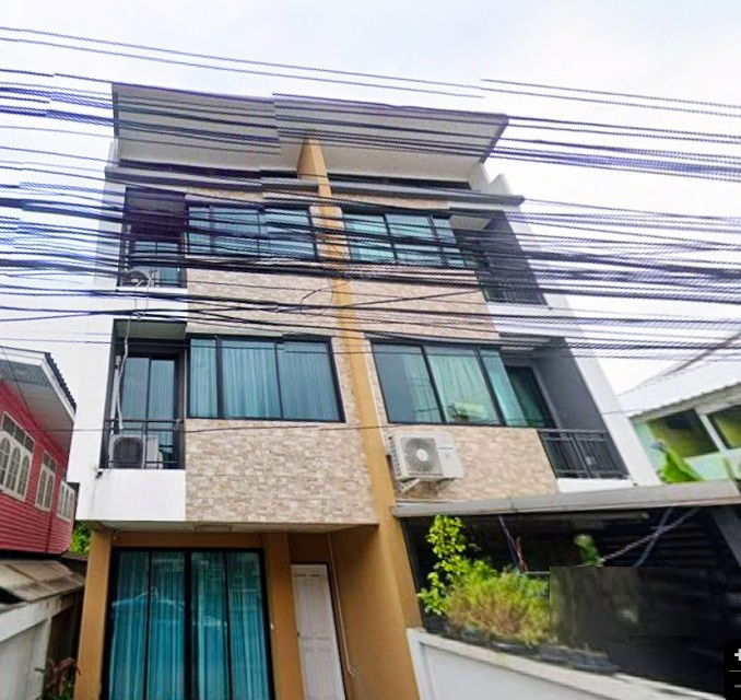 รูป MRT ศรีอุดม 2.3กม.เฉลิมพระเกียรติ ร.9 8-16 4นอน ให้เช่าคฤหาสน์แนวตั้ง 3 ชั้น 19ตร.วา. 230ตร.ม. 3 น้ำ ตลาดนัมเบอร์วัน ราม 2 1.9 กม. - รูปที่ 1/8