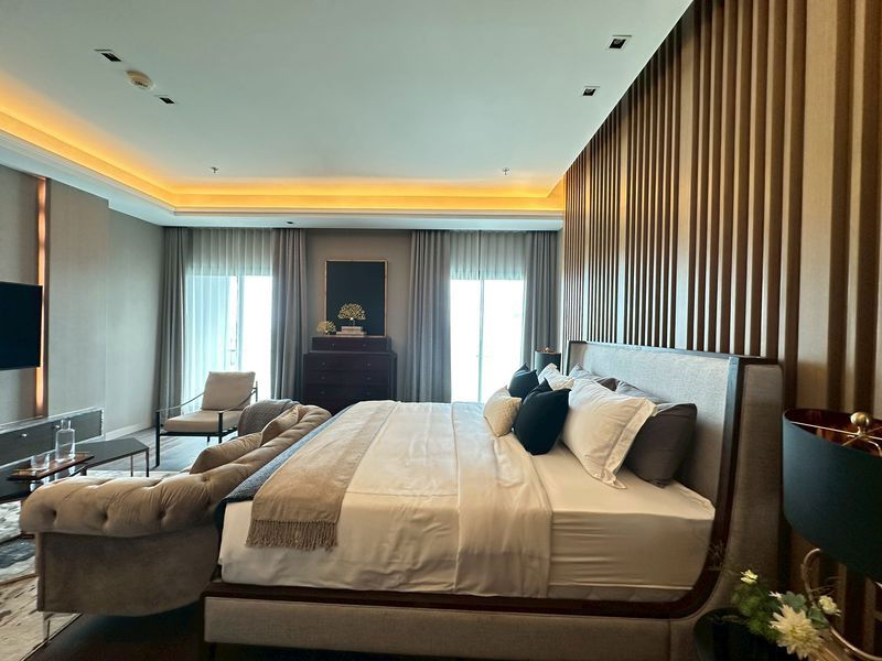 picture Luxury condo for sale, The Sea Sriracha, penthouse room, brand new, fully furnished, move in ready - 16/18