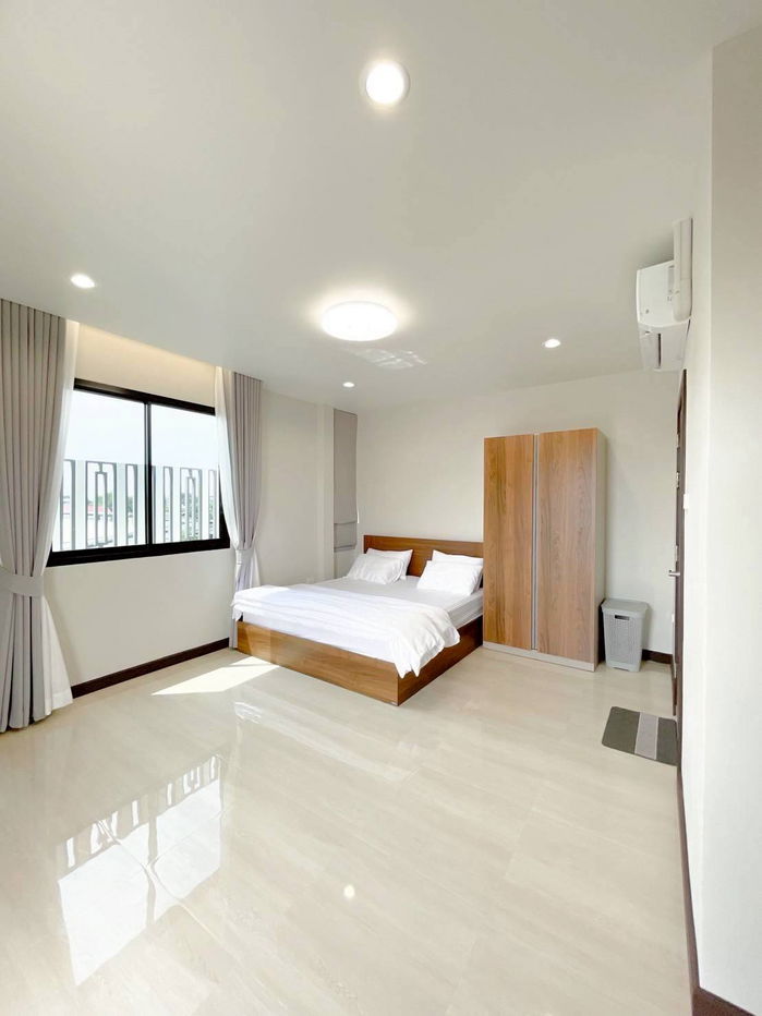 รูป ให้เช่าทาวน์โฮม 3 ชั้น ใกล้หมู่บ้านนักกีฬาแหลมทอง บ้านรีโนเวทใหม่พร้อมอยู่ (N.1874) - รูปที่ 28/29