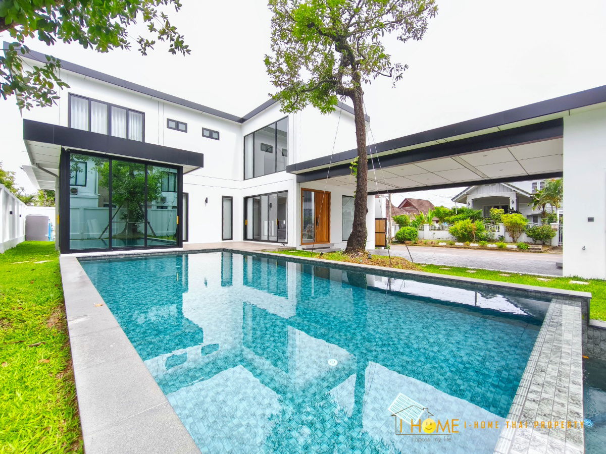 picture Two-storey pool villa for rent with 4 bedrooms,5 toilets and 1 kitchen.  - 10/63