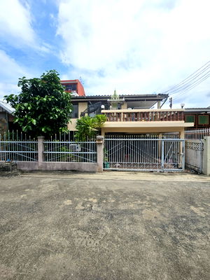 บ้านเดี่ยว ปุณณวิถี 21 : 66014 ขายบ้านพร้อมที่ดิน เนื้อที่ 62 ตารางวา ซอยไทยอาคาร2 วชริธรรมสาธิต57 