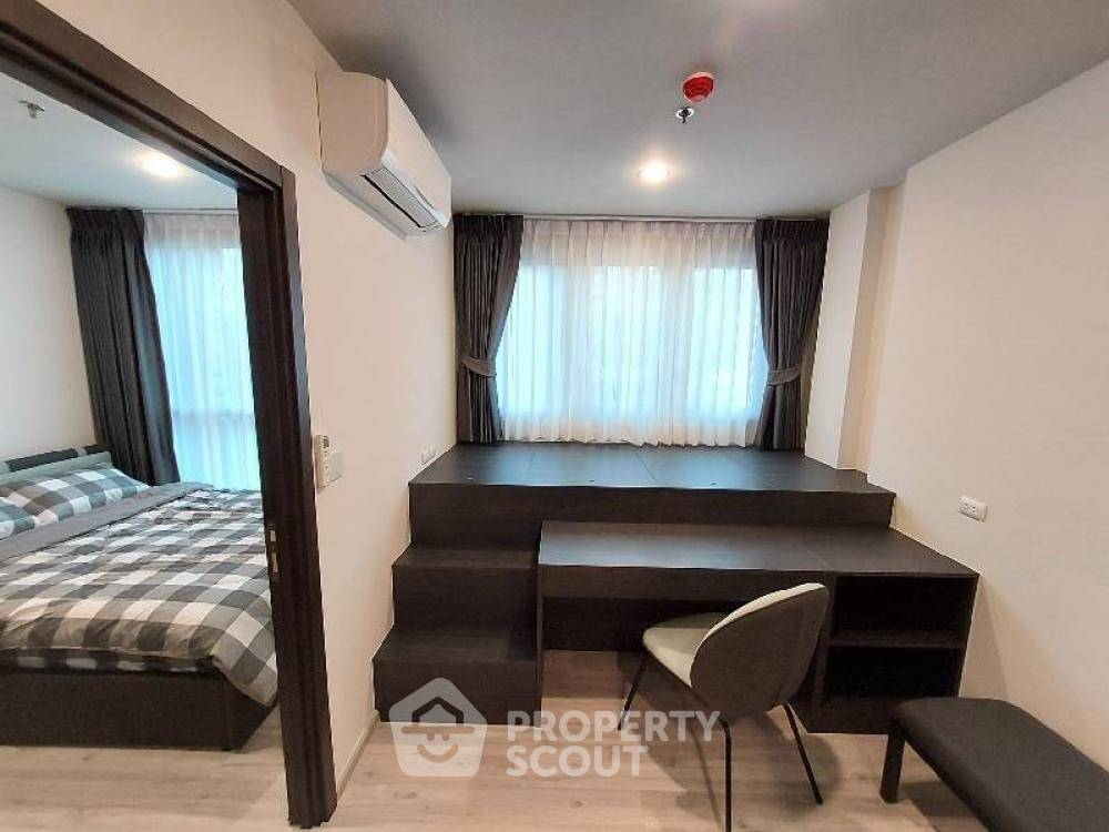 picture 1-BR Condo at XT Huaikhwang near MRT Huai Khwang (ID 577469) - 1/10