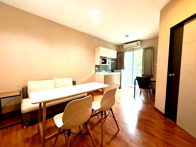 Condos for sale 700 Year Sports Arena Chiang Mai : Condo near CMU for sale : One Plus@cmu3 : Tel. 082-3899314 (Khun Boo)