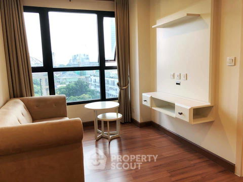 1-BR Condo at The Crest Phahonyothin 11 near BTS Ari (ID 410426)
