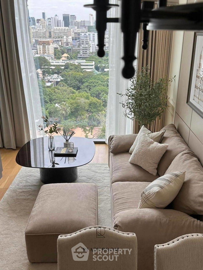 picture High-Floor 2-BR Condo At 28 Chidlom Near BTS Chit Lom (ID 1325196) - 14/19