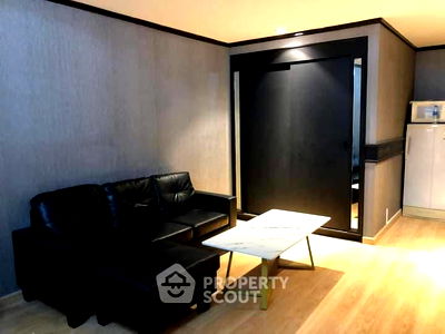 คอนโดให้เช่า : คอนโด สตูดิโอ ที่ จอมเทียน พลาซ่า คอนโดเทล ใกล้ หาดจอมเทียน (ID 1107723)