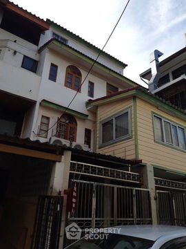 5-BR House near BTS Thong Lor (ID 1530994)