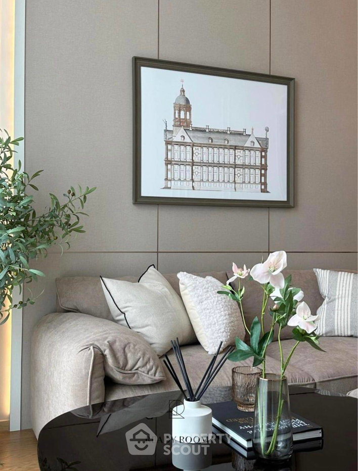 picture High-Floor 2-BR Condo At 28 Chidlom Near BTS Chit Lom (ID 1325196) - 1/19
