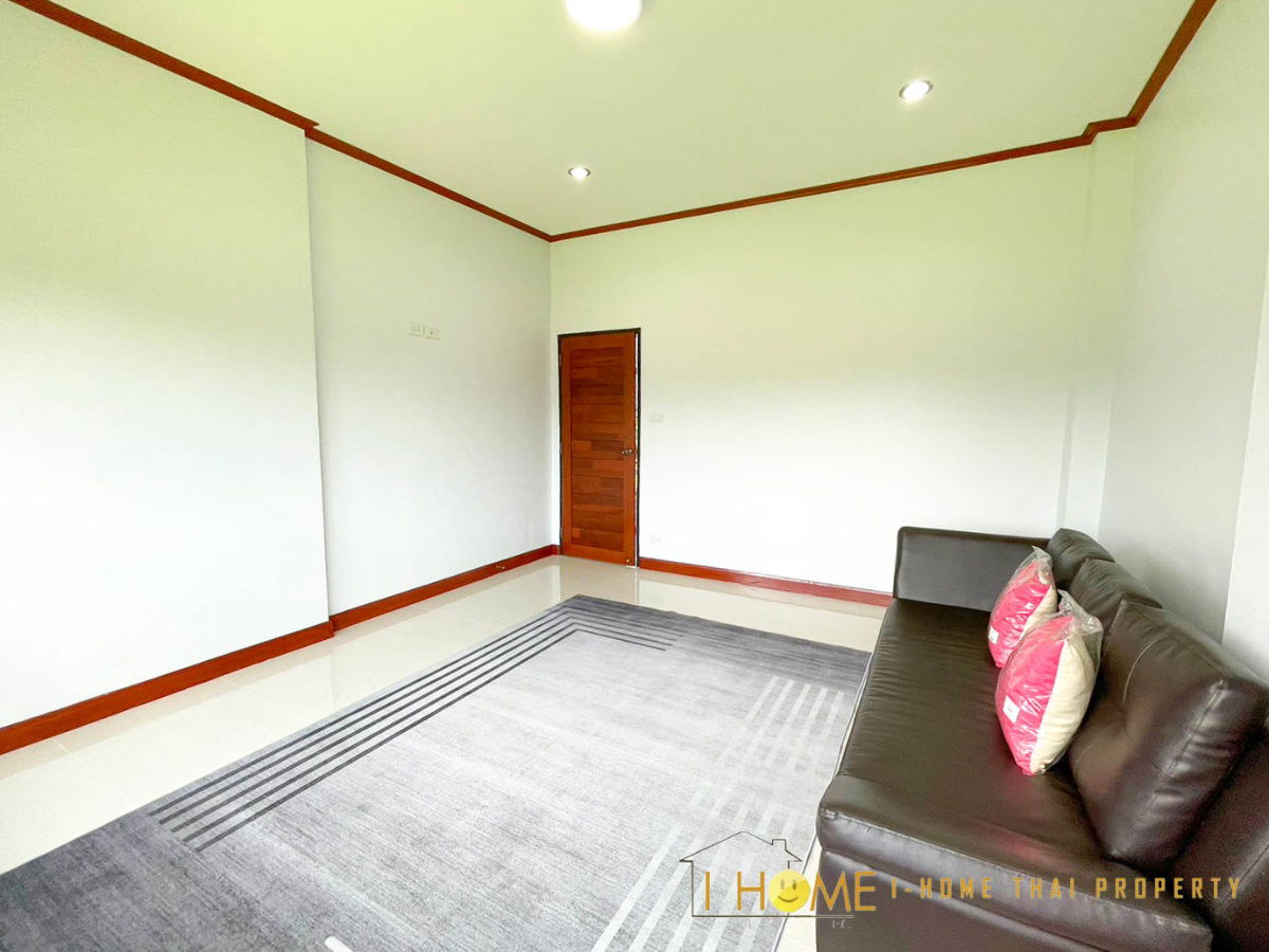 รูป บ้านเดี่ยวสองชั้นพร้อมสระว่ายน้ำส่วนตัว    6ห้องนอน  7ห้องน้ำ   1ห้องครัว  1ห้องรับแขก   - รูปที่ 37/80