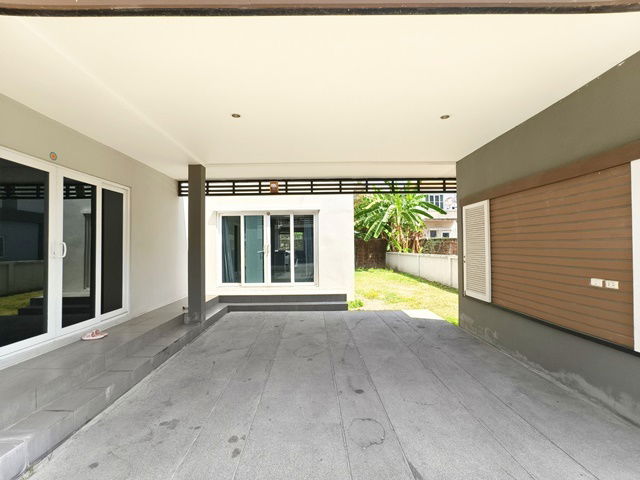 รูป วงแหวนพระราม9 พัฒนาการ 6นอน ARL บ้านทับช้าง 1.2 กม.ให้เช่าคฤหาสน์ บ้านเดี่ยว 2 ชั้น 92 ตร.วา. 302ตร.ม. - รูปที่ 8/8