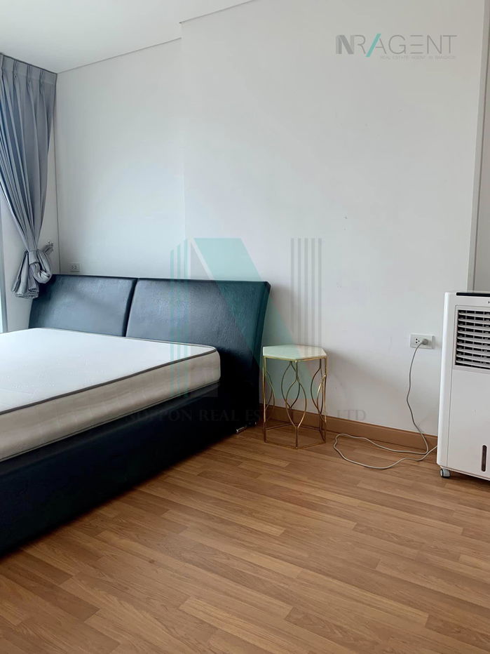 picture ð For Sell Condo LUMPINI PLACE RATCHADA - SATHU Building 1, Floor 10,1 bed room, Room size 28 sqm - 2/8