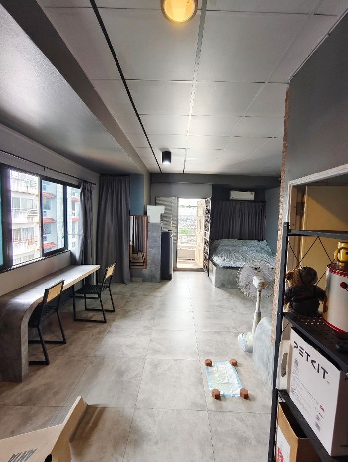 รูป คอนโดบ้านสวนซื่อตรง อาคาร8
ขาย 1.2ล้านบาท 

พื้นที่ 35.5 ตารางเมตร

เหมาะสำหรับคนทำงานในเมืองเดินทางสะดวก

- อาคาร 8 ชั้น 12 (ห้องมุม)

 - รูปที่ 1/11