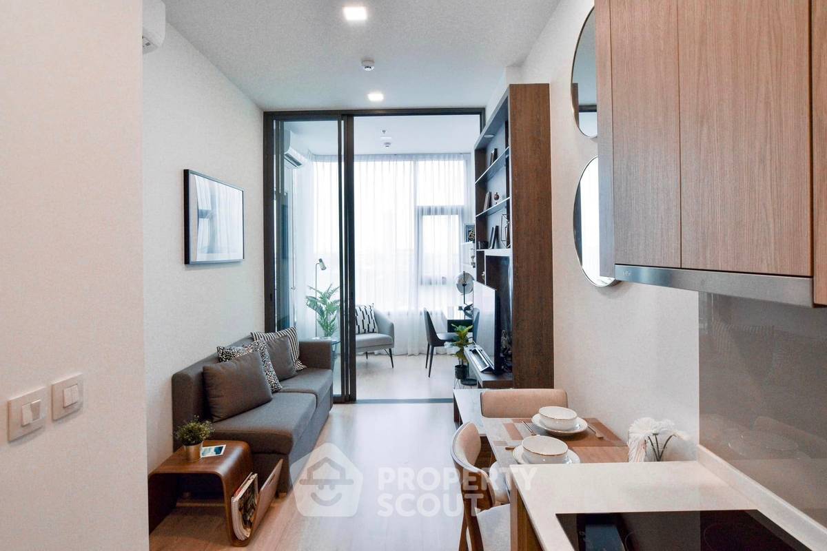 picture 1-BR Condo at Centric Ratchayothin near BTS Ratchayothin (ID 1854074) - 1/8