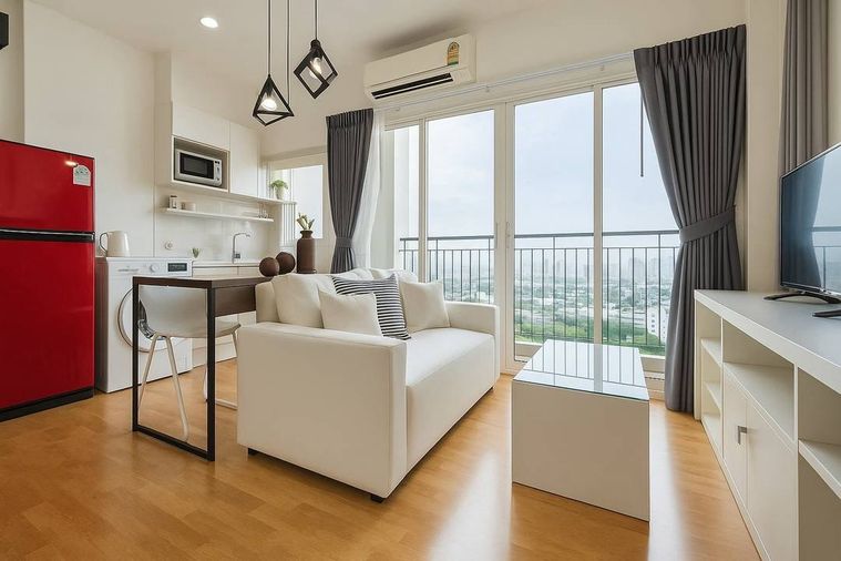 ขายพร้อมผู้เช่า The Parkland ตากสิน-ท่าพระ ขาย 2.84 ล้าน
