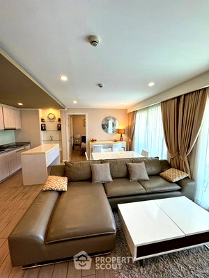 ขายคอนโด : คอนโด 2-ห้องนอน ที่ เซเว่น ซีส์ คอนโด รีสอร์ท จอมเทียน ใกล้ เมืองพัทยา (ID 2188745)