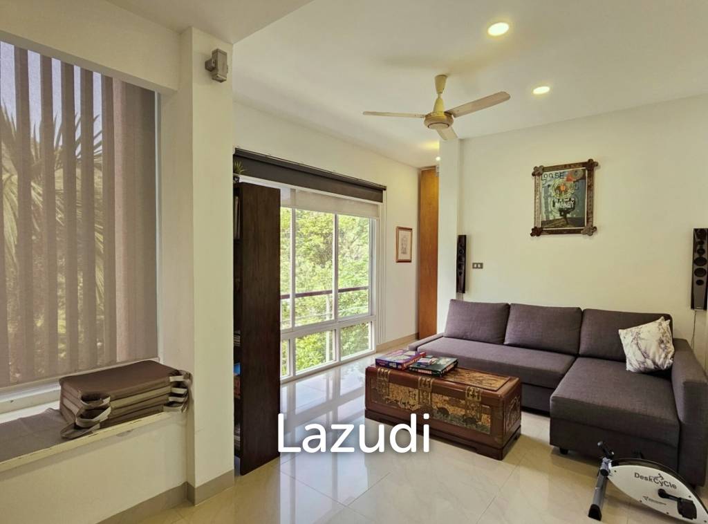 รูป 3-Bedroom Penthouse with Mountain View in Kamala - รูปที่ 1/27