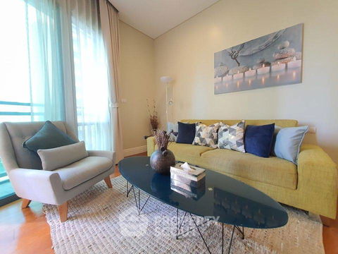 1-BR Condo at Bright Sukhumvit 24 Condominium near BTS Phrom Phong (ID 824828)