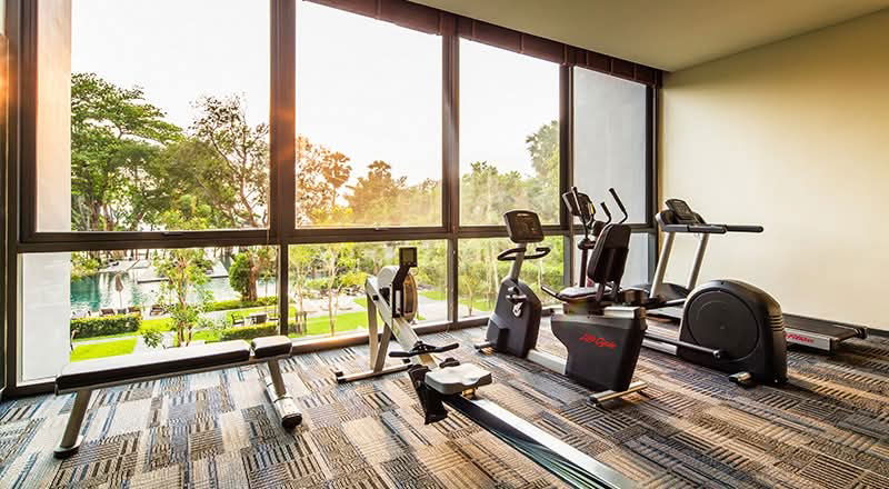 picture Beachfront Luxury Duplex Condominium on Wongamat Beach Pattaya - 13/23