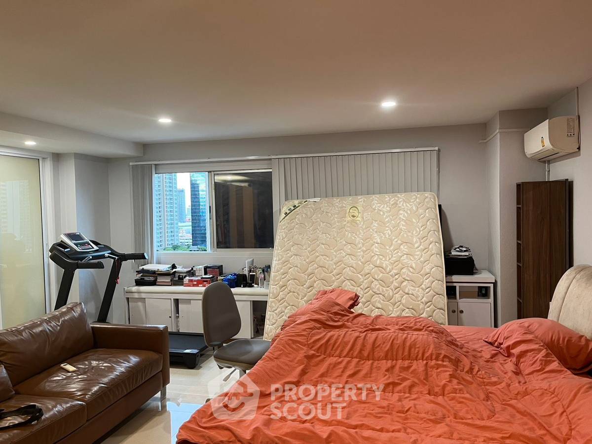 picture 7-BR Condo at First Tower Condominium near BTS Phloen Chit (ID 2335629) - 9/15