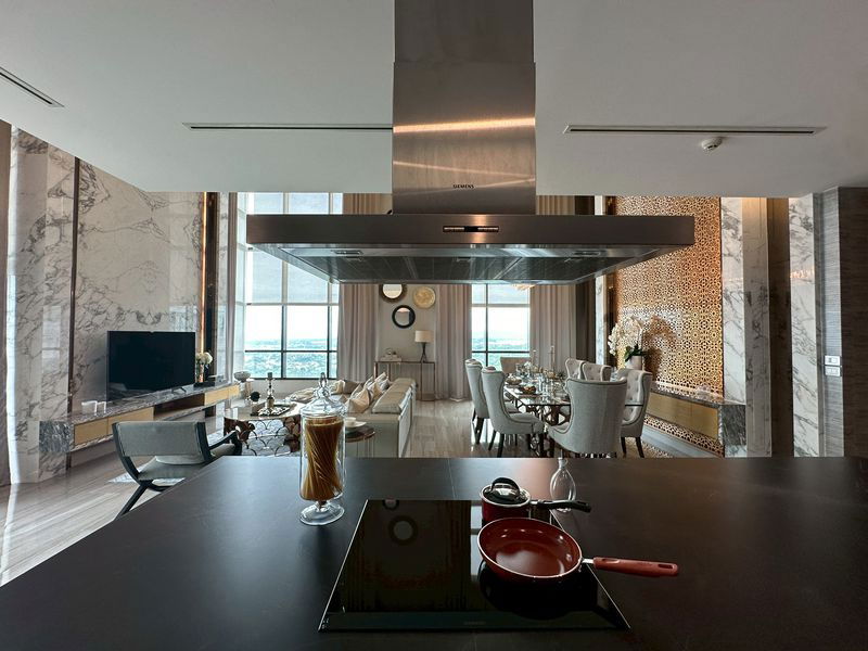picture Luxury condo for sale, The Sea Sriracha, penthouse room, brand new, fully furnished, move in ready - 6/18