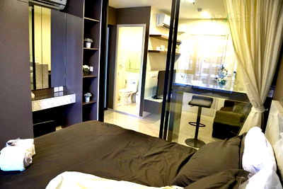 คอนโดให้เช่า : ให้เช่าคอนโด ไลฟ์ อโศก อาคาร 1 ชั้น 16 1 ห้องนอน ขนาด 30.00 ตรม ใกล้ MRT เพชรบุรี