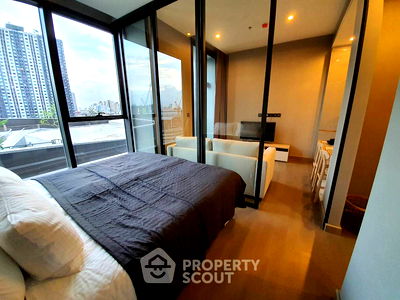 คอนโดให้เช่า : คอนโด 1-ห้องนอน ที่ ดิ เอส แอท สิงห์ คอมเพล็กซ์ ใกล้ MRT เพชรบุรี (ID 390085)