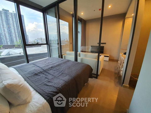 1-BR Condo at The Esse At Singha Complex near MRT Phetchaburi (ID 390085)