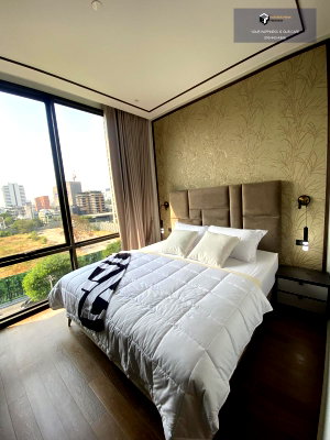 ขายคอนโด : Muniq Langsuan | BTS Chidlom | Special combine unit , Rare, Beautiful room #202402095591 #MKT