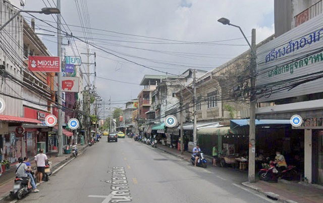 รูป ตลาดสดเทศบาลเมืองพระประแดง 160 ม. 2 นอน บิ๊กซี สุขสวัสดิ์ 1.8 กม.ให้เช่าบ้านทาว์เฮาส์ 2 ชั้น 140 ตรม..18 ตร.วา.2 น้ำ - รูปที่ 7/8