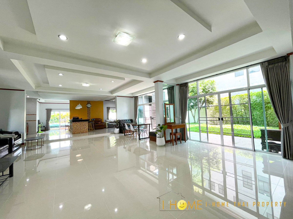 รูป บ้านเดี่ยวสองชั้นพร้อมสระว่ายน้ำส่วนตัว    6ห้องนอน  7ห้องน้ำ   1ห้องครัว  1ห้องรับแขก   - รูปที่ 46/80
