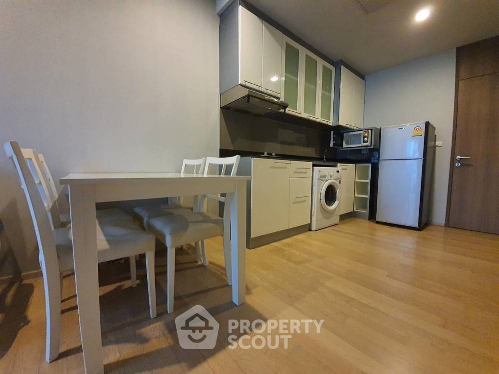 รูป คอนโด 1-ห้องนอน ที่ โนเบิล รีไฟน์ พร้อมพงษ์ ใกล้ BTS พร้อมพงษ์ (ID 385153) - รูปที่ 8/18