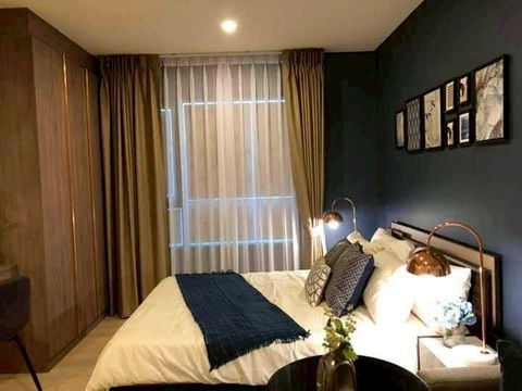 Eng : For Rent  🏢✨   Life asoke Near MRT Phetchaburi Interested, add Line @255ghzjq. Add @ too. ꔛ