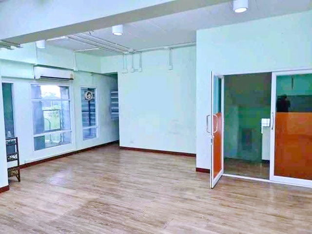 รูป Stand Alone 4ชั้น 69ร.วา. ตลาดอ่อนนุช 1.1กม. BTSอ่อนนุช 1.2กม.490ตร.ม. 3นอน 4 น้ำ เข้าได้3 ทาง ถ.ศรีนครินทร์ อ่อนนุช พัฒนาการตัดใหม่ - รูปที่ 8/8