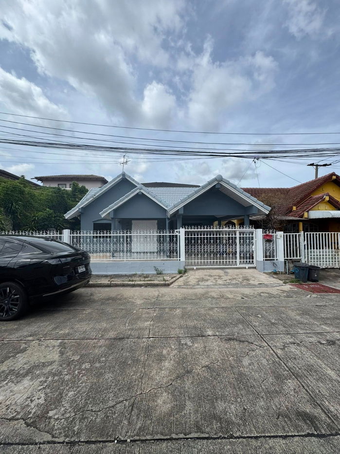 รูป [เช่า] บ้านเดี่ยวให้เช่า หมู่บ้านปลาทอง ศรีนครินทร์ ติดถนนศรีนครินทร์ เชื่อมต่อ BTS สำโรง เดินทางสะดวกสุดๆ - รูปที่ 1/12