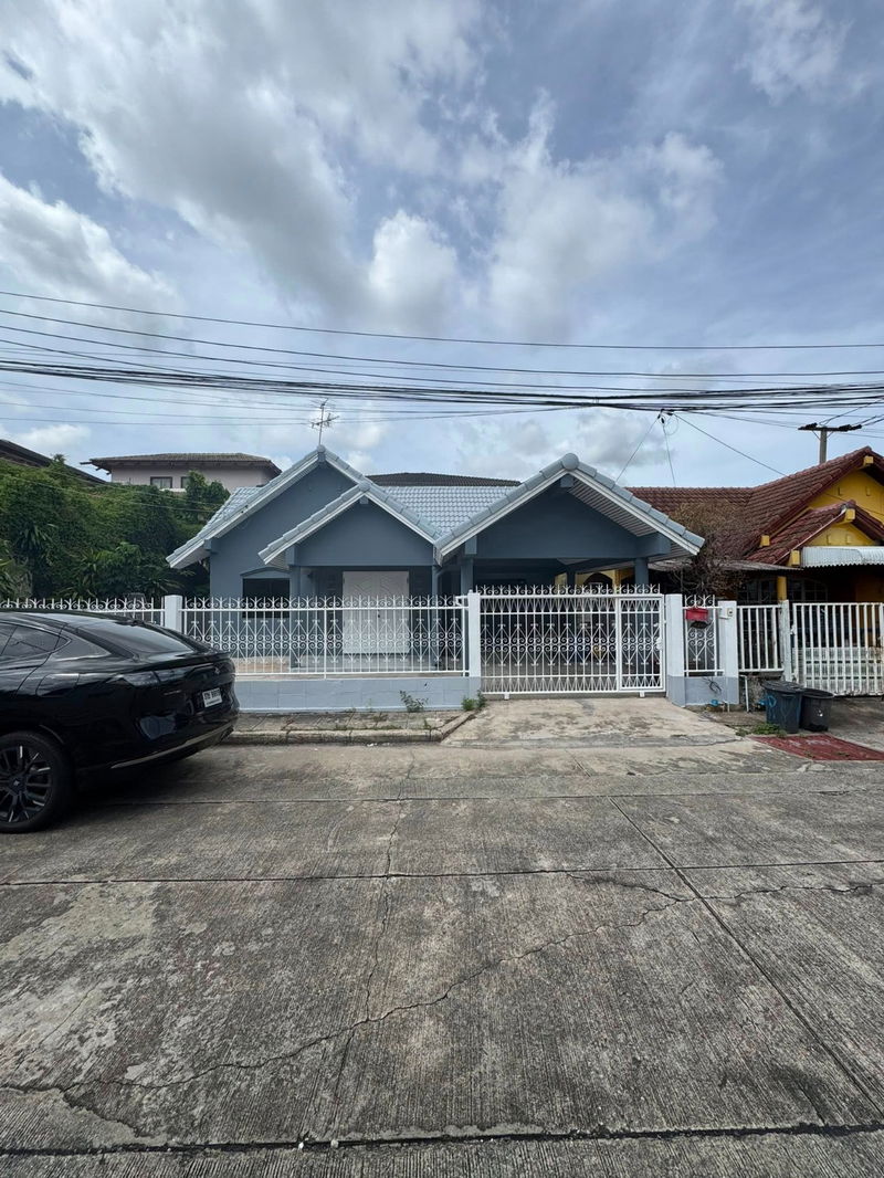 บ้านเดี่ยวให้เช่า : [เช่า] บ้านเดี่ยวให้เช่า หมู่บ้านปลาทอง ศรีนครินทร์ ติดถนนศรีนครินทร์ เชื่อมต่อ BTS สำโรง เดินทางสะดวกสุดๆ