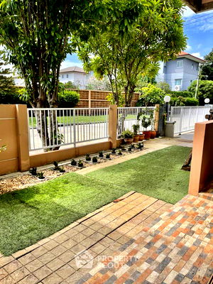 Houses for sale Lotus's north ratchapruek : 3-BR House at Casa Ville Ratchaphruek-Chaengwattana in Bang Phlap (ID 2327633)