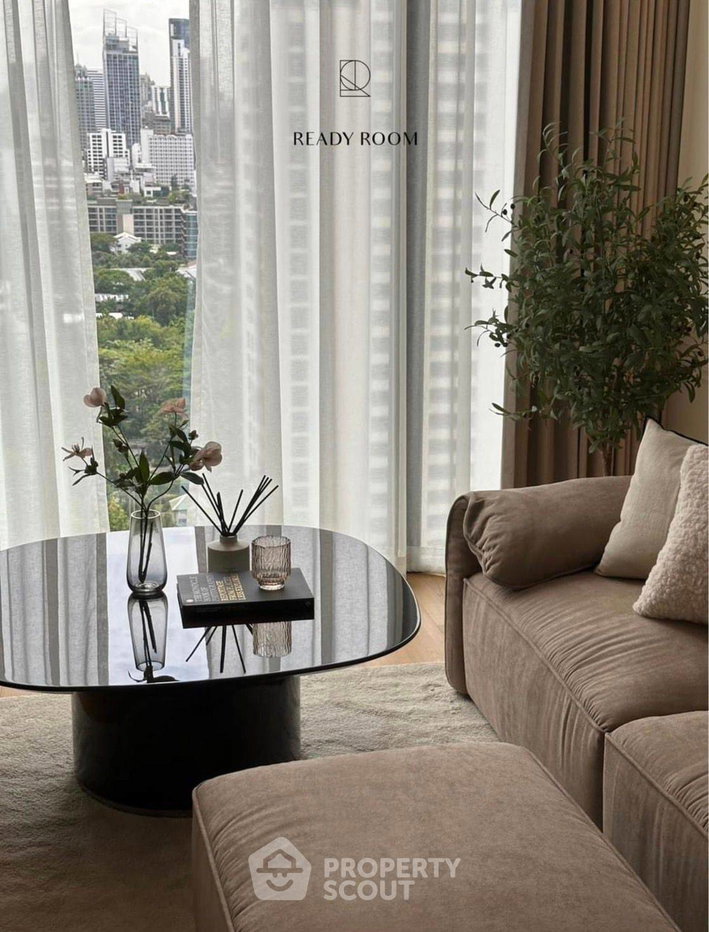 picture High-Floor 2-BR Condo At 28 Chidlom Near BTS Chit Lom (ID 1325196) - 17/19